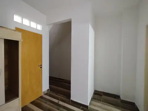 Depto Tipo Casa 2 ambientes con 1 baño