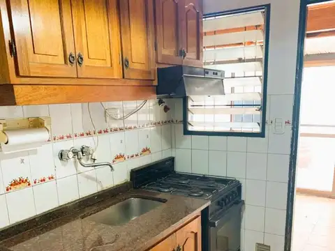 Casa en Alquiler con 1 cochera