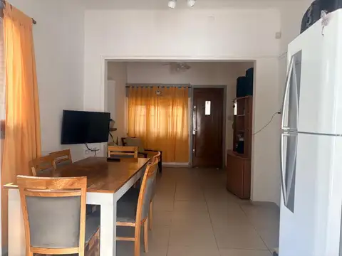 Depto Tipo Casa en Venta 50 años