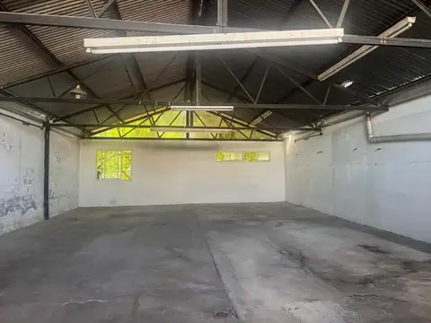 Galpon en Alquiler en Villa Lynch, $ 4.000.000