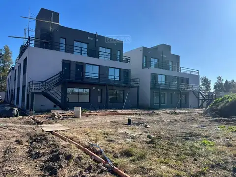 Departamento en Venta con 1 cochera