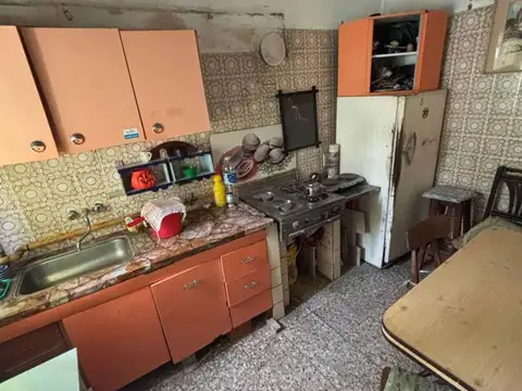 HIPOLITO YRIGOYEN 2000