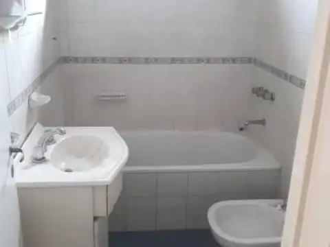 BALVANERA 2 AMB,LATERAL,APTO CREDITOMBUEN ESTADO Y UBICACION