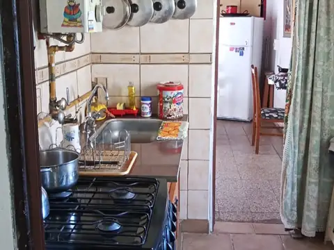 Calle 12 e/ 51 y 52 100