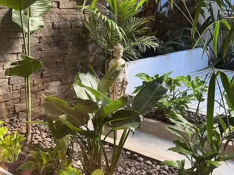 Hotel en Venta 50 años