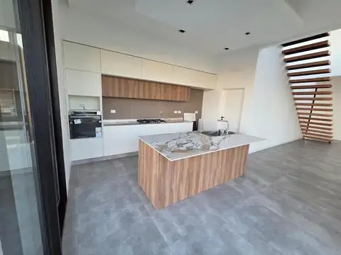 VENTA CASA  A ESTRENAR BARRIO TERRALAGOS