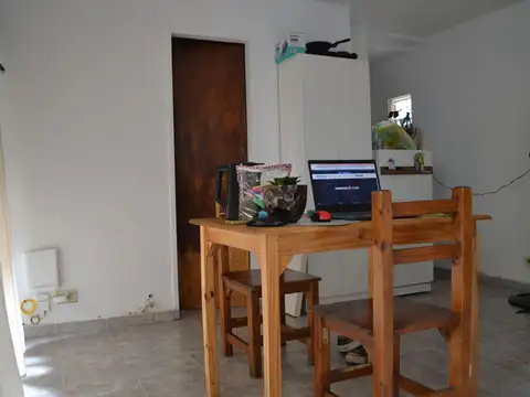 Alquiler de Local en Meridiano V 17 E 70 y 71 La Plata