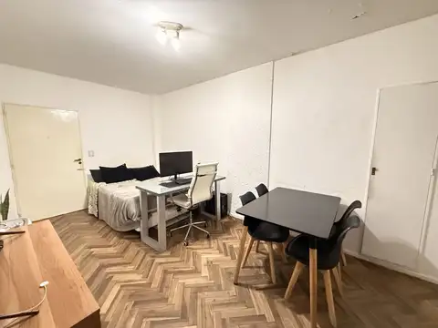 Departamento - Venta - Argentina, Capital Federal - Treinta y tres orientales 100