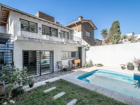 Casa en Venta en La Lucila, USD 490.000