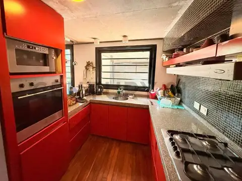 CASA CINCO AMBIENTES EN VENTA