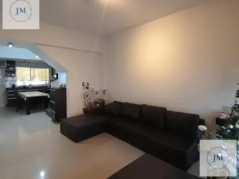 Casa en venta en San Justo, 4 ambientes, quincho, parrilla y parque