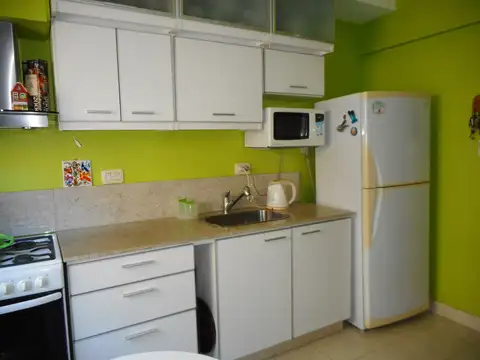 Departamento 3 ambientes con 2 baños