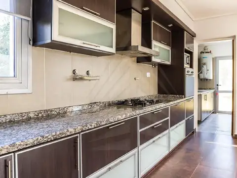 CHALET EN VENTA, LA ARBOLADA