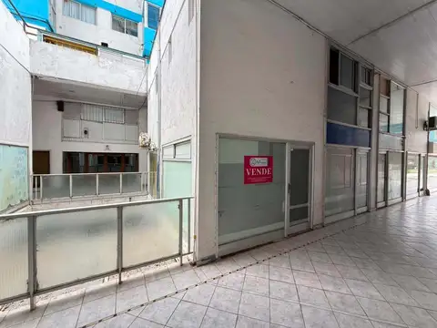Local en Venta 30 años