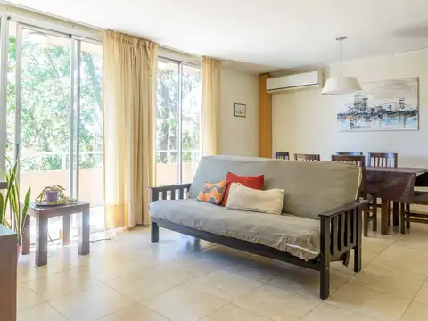 DEPARTAMENTO VENTA LA PLATA 2 DORMITORIOS COCHERA