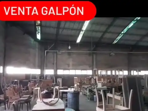 Venta de galpón  900mts2