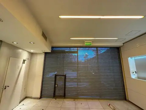 Local - Alquiler - Argentina, San Miguel - Av. Pres.  Juan Domingo Perón 1184