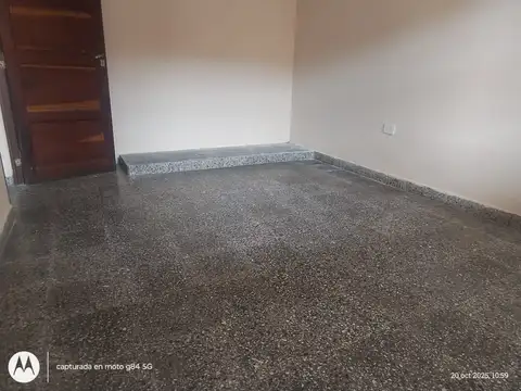 Casa en Alquiler en Villa 20 De Junio, $ 600.000