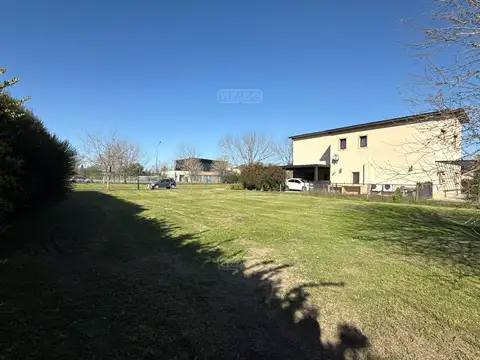 Terreno en Venta de 865,0 m2