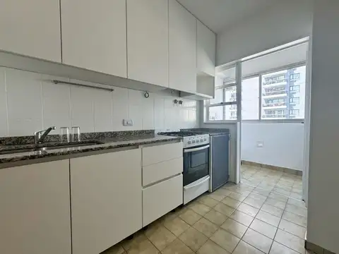 Departamento en Alquiler en La Lucila, $ 950.000
