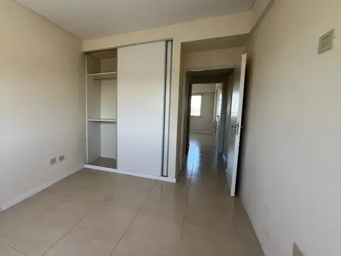 Departamento en Alquiler en Lanus Oeste, $ 800.000