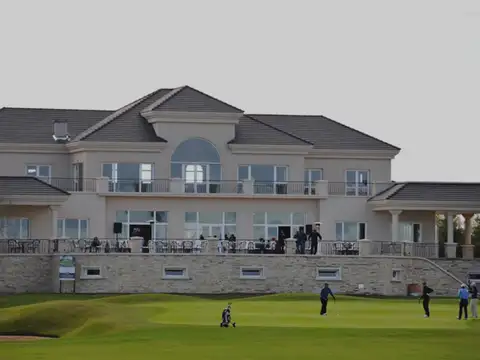 Terreno en Venta de 893,0 m2