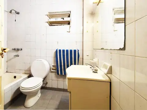 Departamento en Venta en Barrio Parque San Martin, USD 69.000