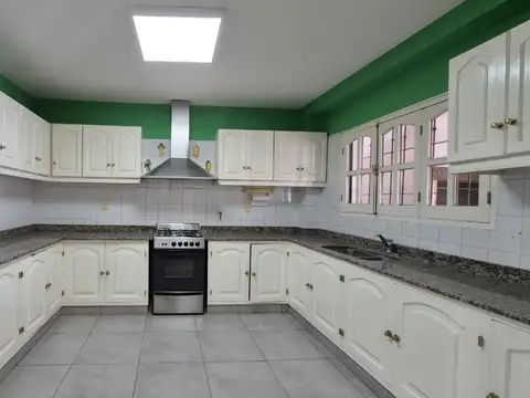Casa en Venta en Barrio Tres Cerritos, USD 260.000