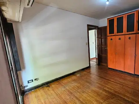 Depto Tipo Casa en Venta en Lanús Este, USD 99.000