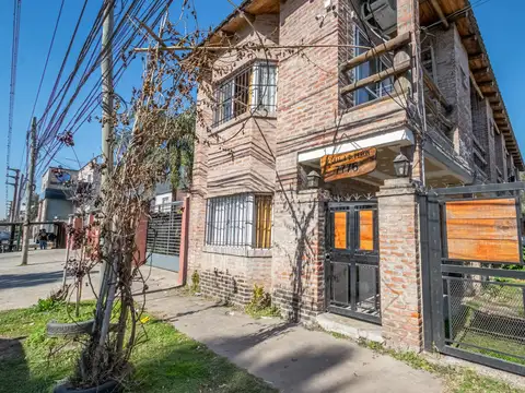 Casa Venta 6 dúplex multifamiliar renta o empresa de oficinas, oportunidad Permuta en la costa