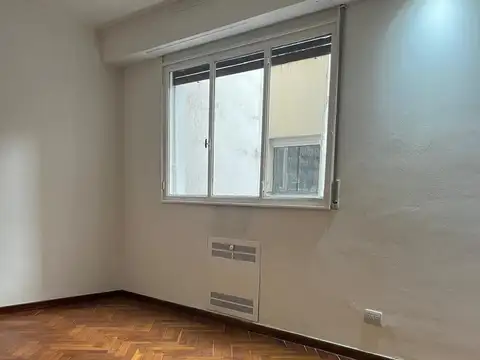 Departamento de dos ambientes en alquiler en Recoleta