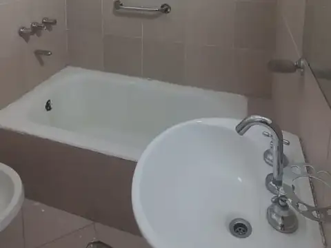 Departamento en Alquiler en Villa Luro, $ 500.000