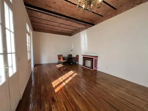 Depto Tipo Casa en Venta de 4 ambientes