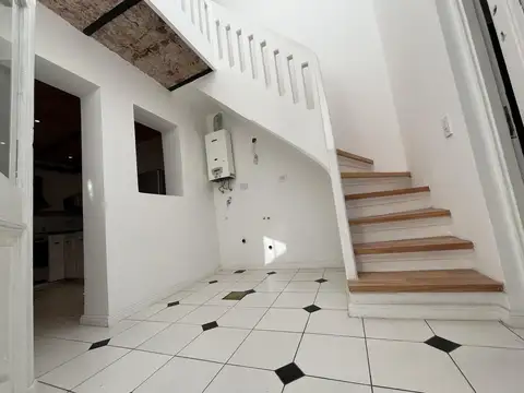 PH en Villa Luro refaccionado a nuevo con patio y terraza