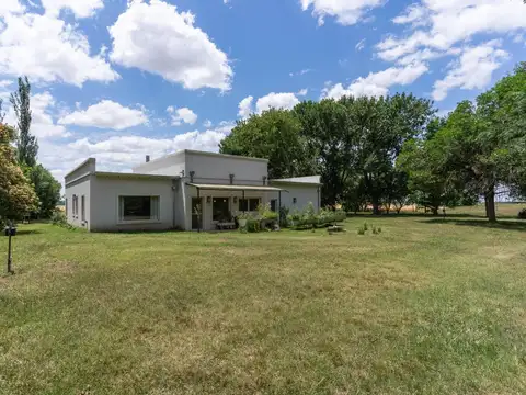 Campo en Venta de 27  ha