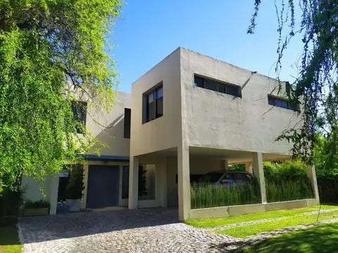Casa en Alquiler Temporal en Santa María del Tigre, USD 5.000
