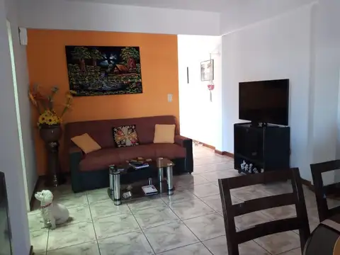 Depto Tipo Casa en Venta de 2 ambientes