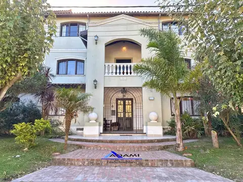 Hosteria Estilo Norte en Barrio Norte de Villa Gesell