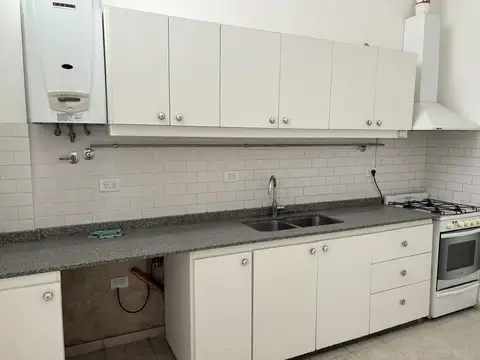 Depto Tipo Casa en Venta 50 años