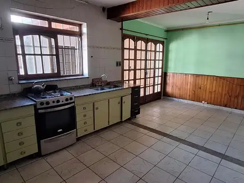 Depto Tipo Casa en Venta con 1 cocheras