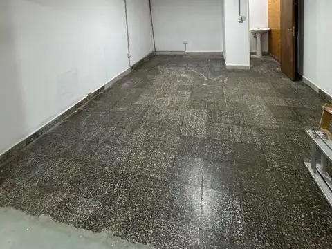 Local en Alquiler en Villa Allende Centro, $ 450.000