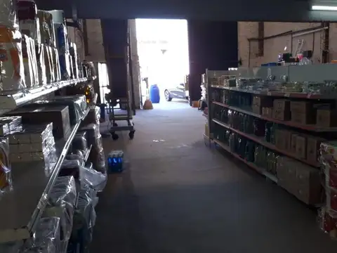 Galpon en Venta en Fisherton, USD 98.000