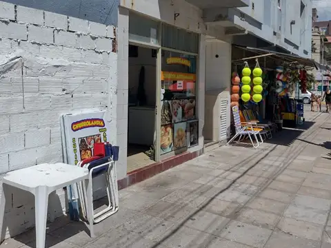 Zuviría 100