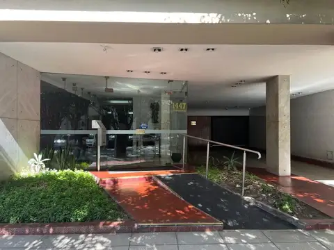 Sarmiento 1400, Piso 6