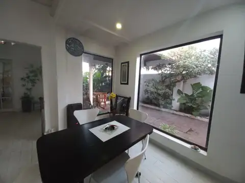 Casa en Venta en General las Heras, USD 170.000