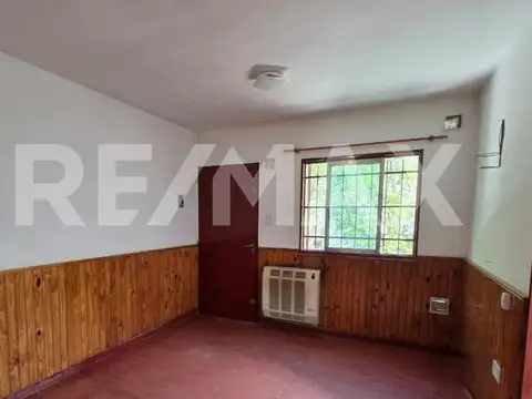 Depto Tipo Casa en Venta 40 años