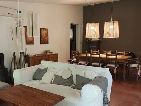 Casa en Venta en Villa Warcalde, USD 230.000