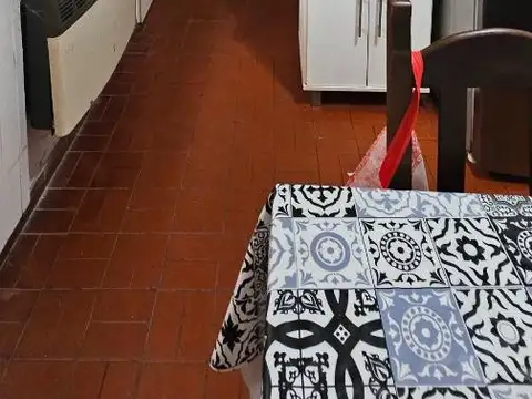 Depto Tipo Casa en Venta en Lomas de Zamora, USD 66.000
