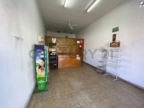 Local en Alquiler en Banfield, $ 550.000