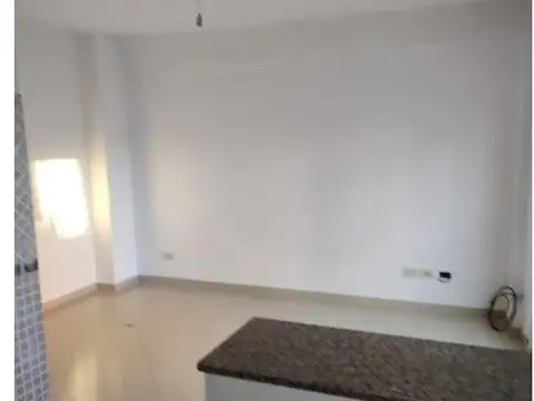 DTO 2 AMB. AL FRENTE  MUY LUMINOSO CONSULTE 